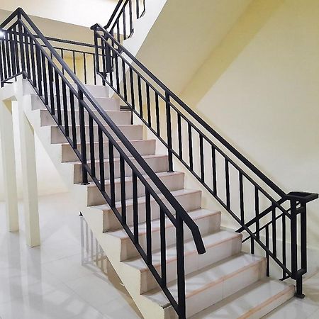 Hotel RedDoorz Syariah near Transmart Jambi 2 Palmerah Zewnętrze zdjęcie